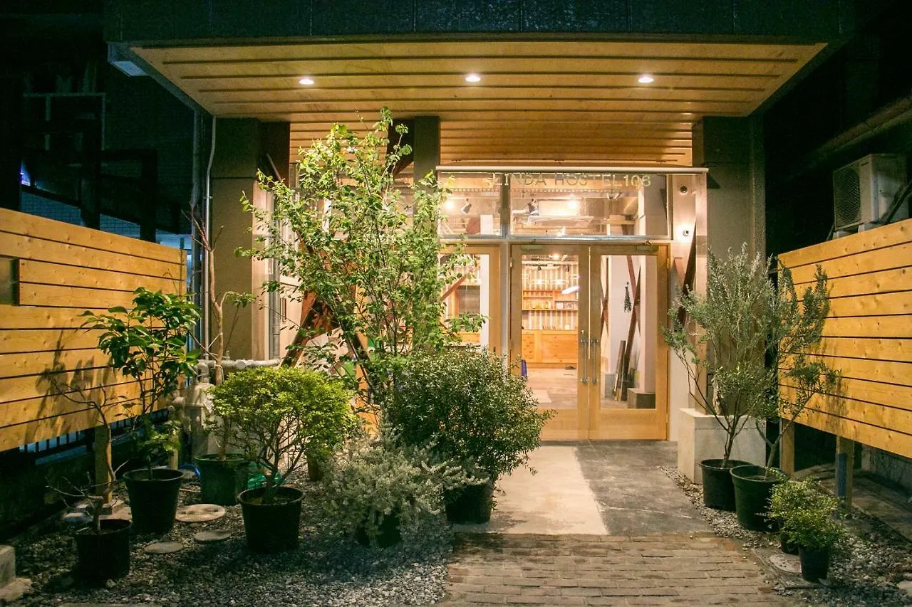 Linda Hostel 106 Osaka